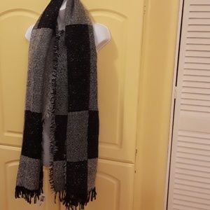 Scarf!